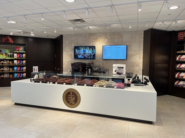 Images Lindt Chocolate Shop