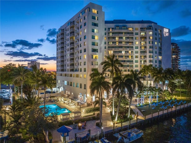 Images GALLERYone - a DoubleTree Suites by Hilton Hotel