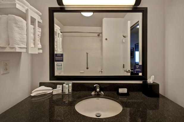 Images Hampton Inn & Suites Columbia South Fort Meade Area