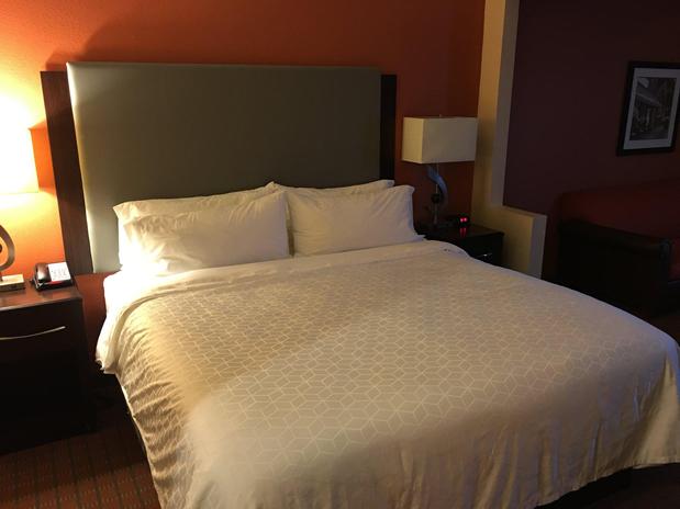 Images Holiday Inn Express & Suites Laurinburg, an IHG Hotel