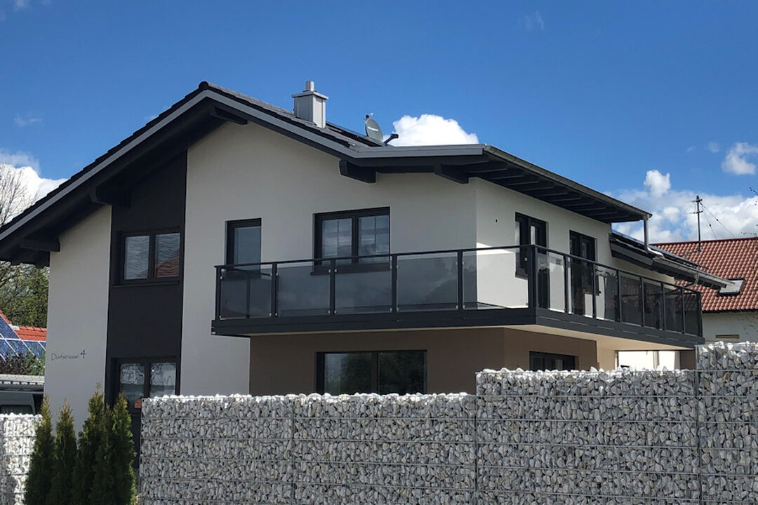 Altstetter Balkone, Krumbacher Straße 28 in Neuburg an der Kammel