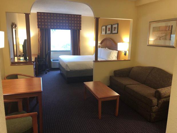 Images Holiday Inn Express & Suites Fort Lauderdale Airport West by IHG
