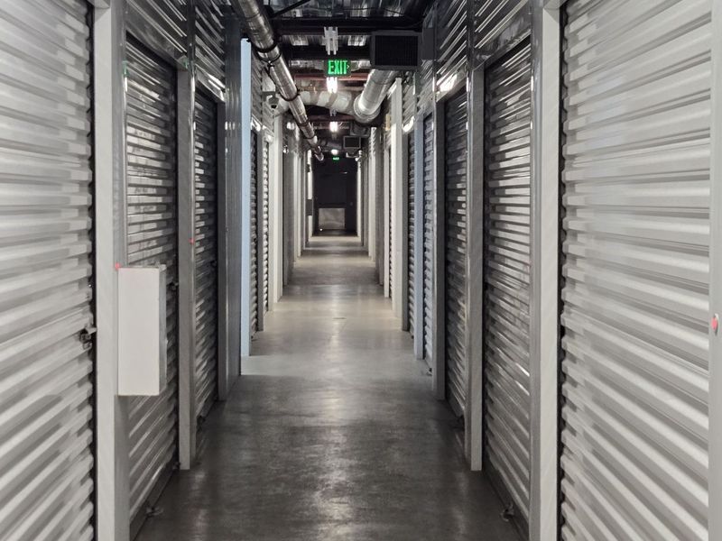 Images Extra Space Storage