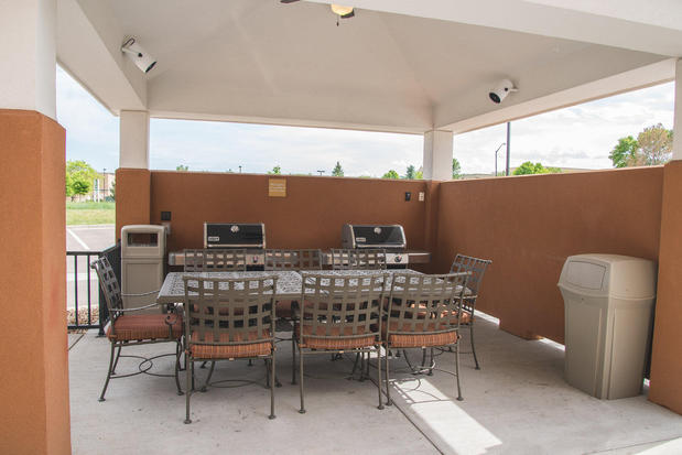 Images Candlewood Suites Fort Collins by IHG