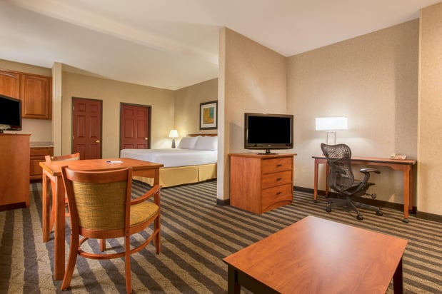 Images Holiday Inn Express & Suites Manteca City Center by IHG