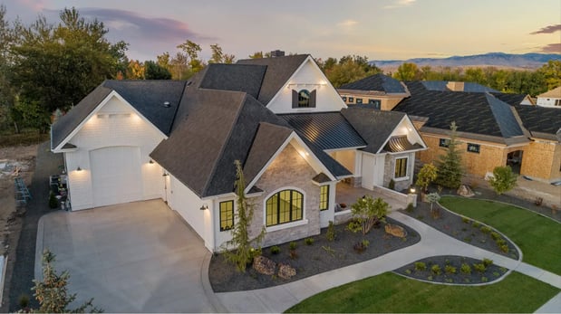 Images Signature Roofing Eagle