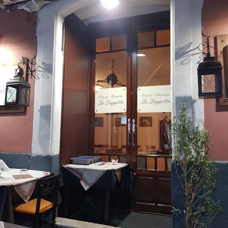 Images Cu a Voli Cotta e Cu a Voli Crura