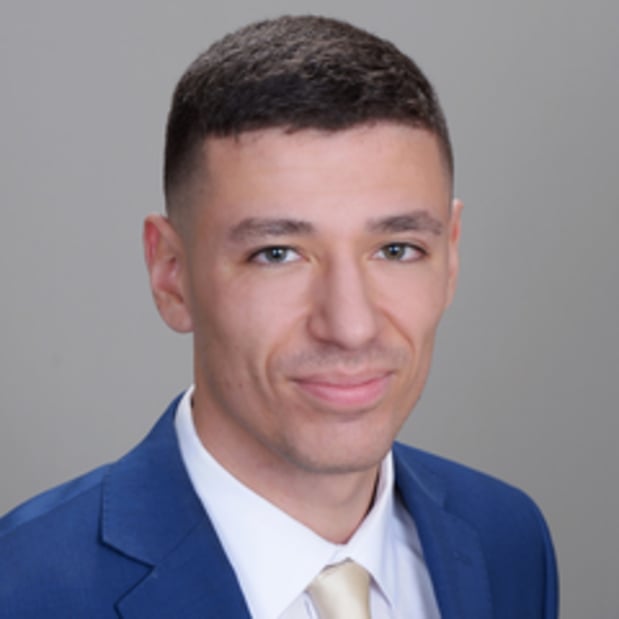 Images Edward Jones - Financial Advisor: Noah Robinson