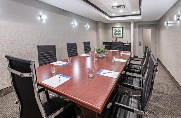 Images Holiday Inn Express & Suites Baton Rouge East by IHG