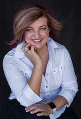Images Inna Peshkova, Finance of America Mortgage LLC
