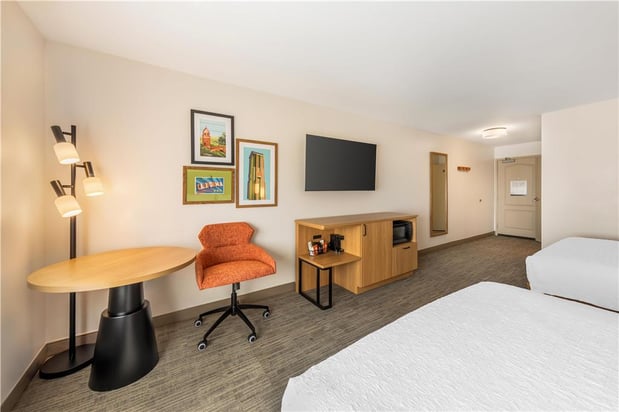 Images Hampton Inn & Suites Moreno Valley
