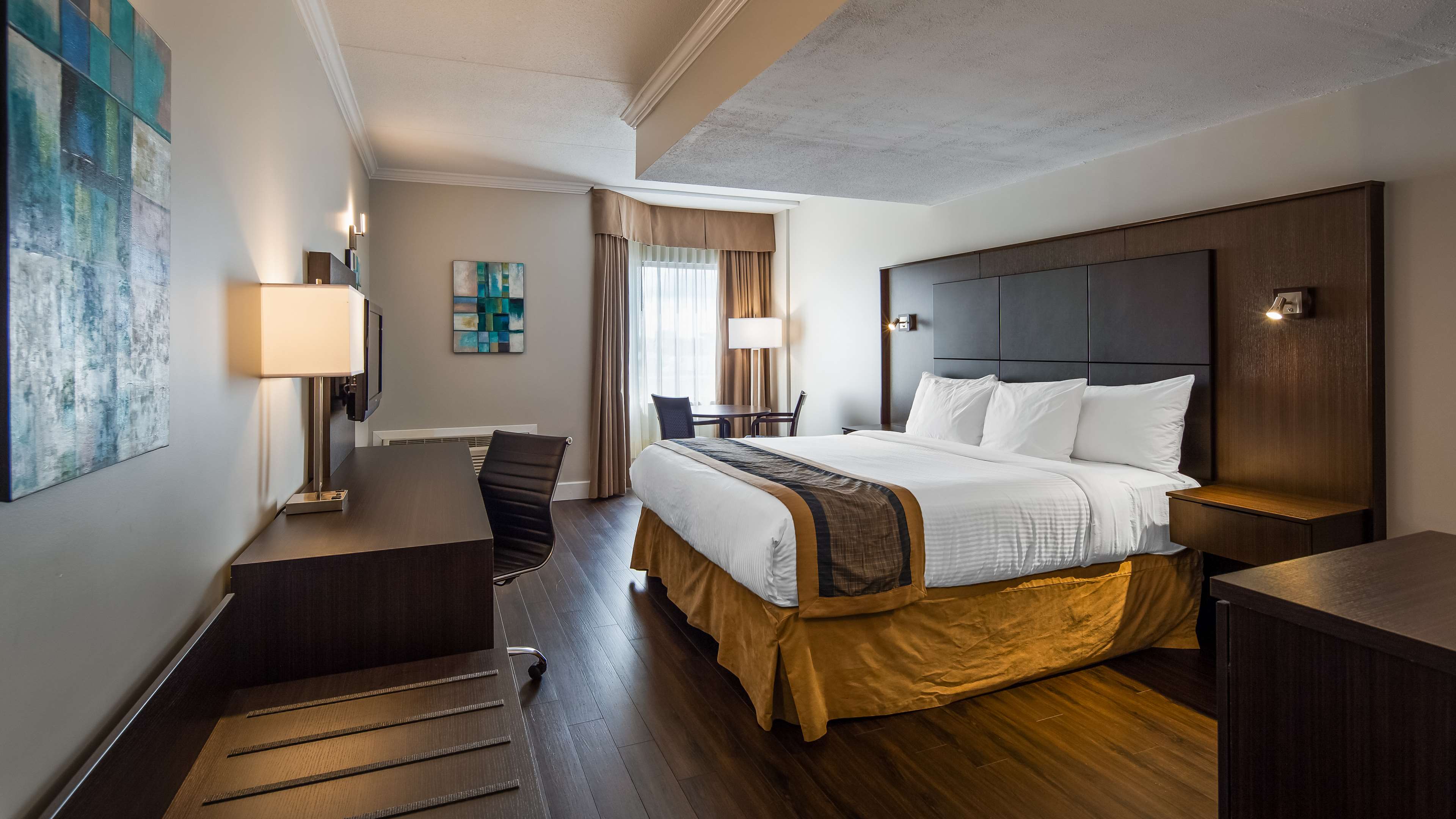 Best Western Laval-Montreal in Laval: King room