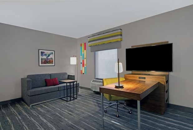 Images Hampton Inn & Suites Syracuse Dewitt