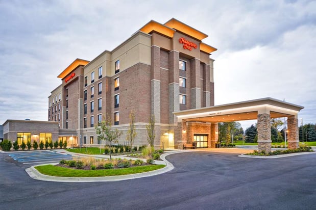 Images Hampton Inn Livonia Detroit