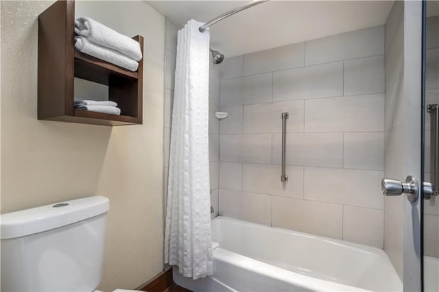 Images Best Western Salisbury Plaza