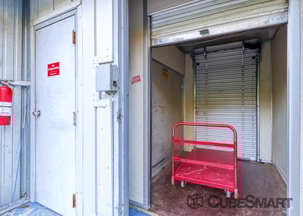 Images CubeSmart Self Storage