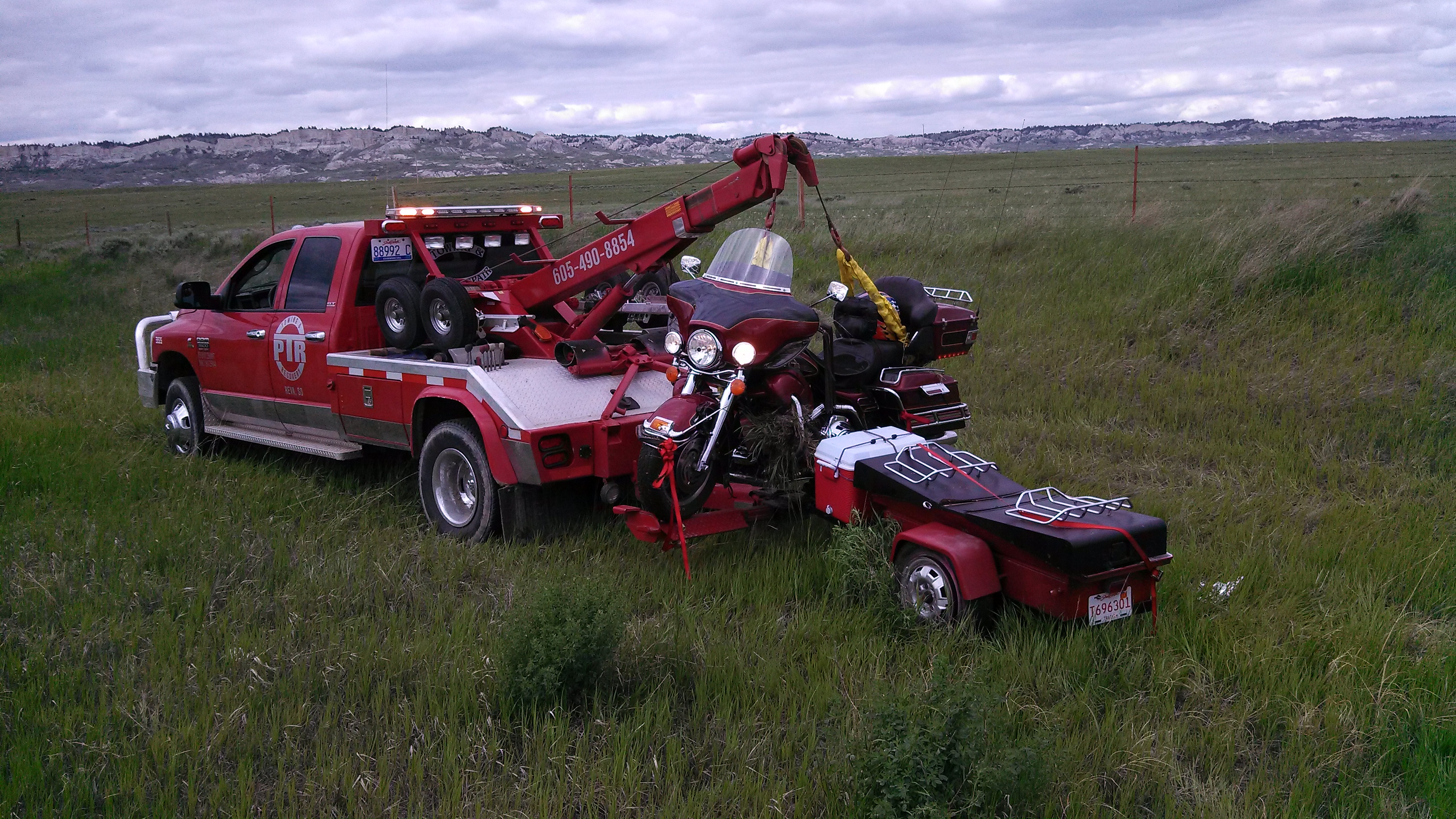 We have been serving Northwestern South Dakota for over 15 years, and are proud to serve all your towing and recovery needs. Large or small we have all the equipment, knowledge and manpower to serve you!  We have built our business with great service, fair pricing and going the extra mile for our customers. We serve 10 counties in 4 states, South Dakota, North Dakota, Wyoming and Montana, We are the preferred towing and recovery choice for law enforcement agencies in our local area, we have earned our relationship with local law enforcement and look forward to earning your trust as well! Plains Towing and Recovery provides a wide assortment of towing and recovery services that range from towing motorcycles and compact cars to performing full recovery on semis and their trailers. We also proudly work with a number of law enforcement agencies throughout our service area.