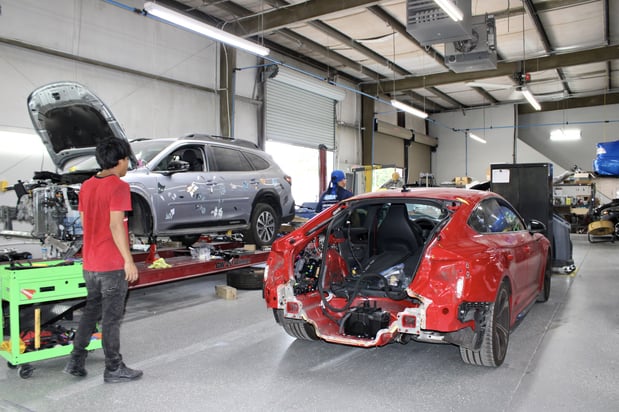 Images Georgia Luxury Automotive Lively