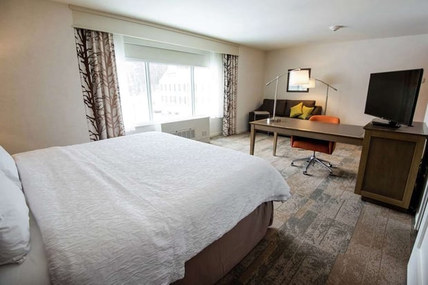 Images Hampton Inn & Suites Manchester