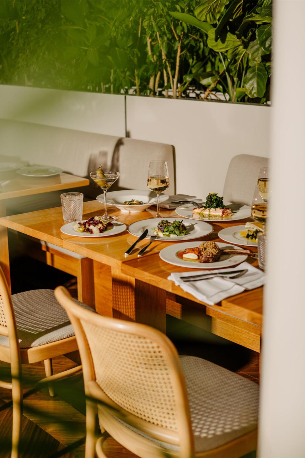 MARCUS Restaurant + Lounge