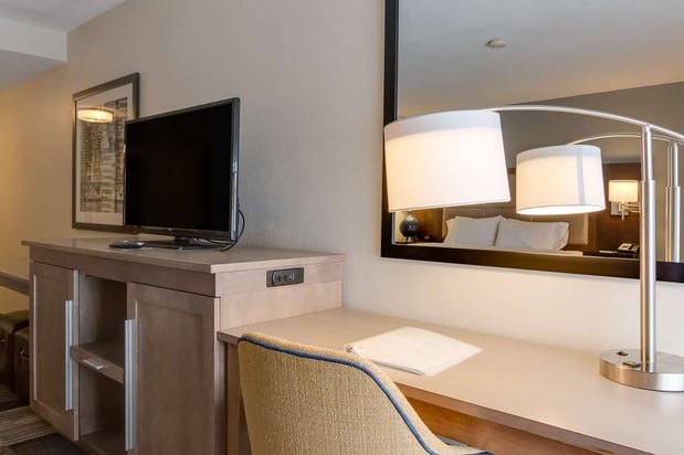 Images Hampton Inn Bellevue / Nashville-I-40 West