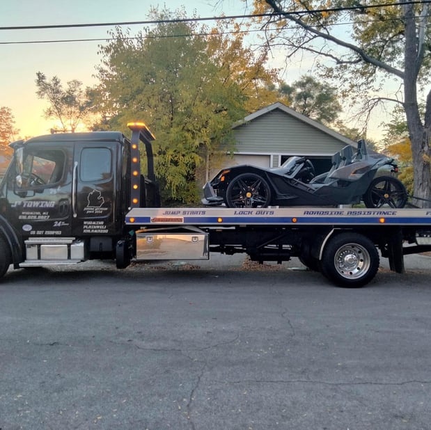 Images J's Towing
