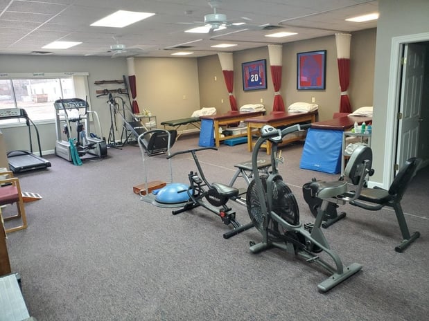 Images Rock Valley Physical Therapy - Camanche
