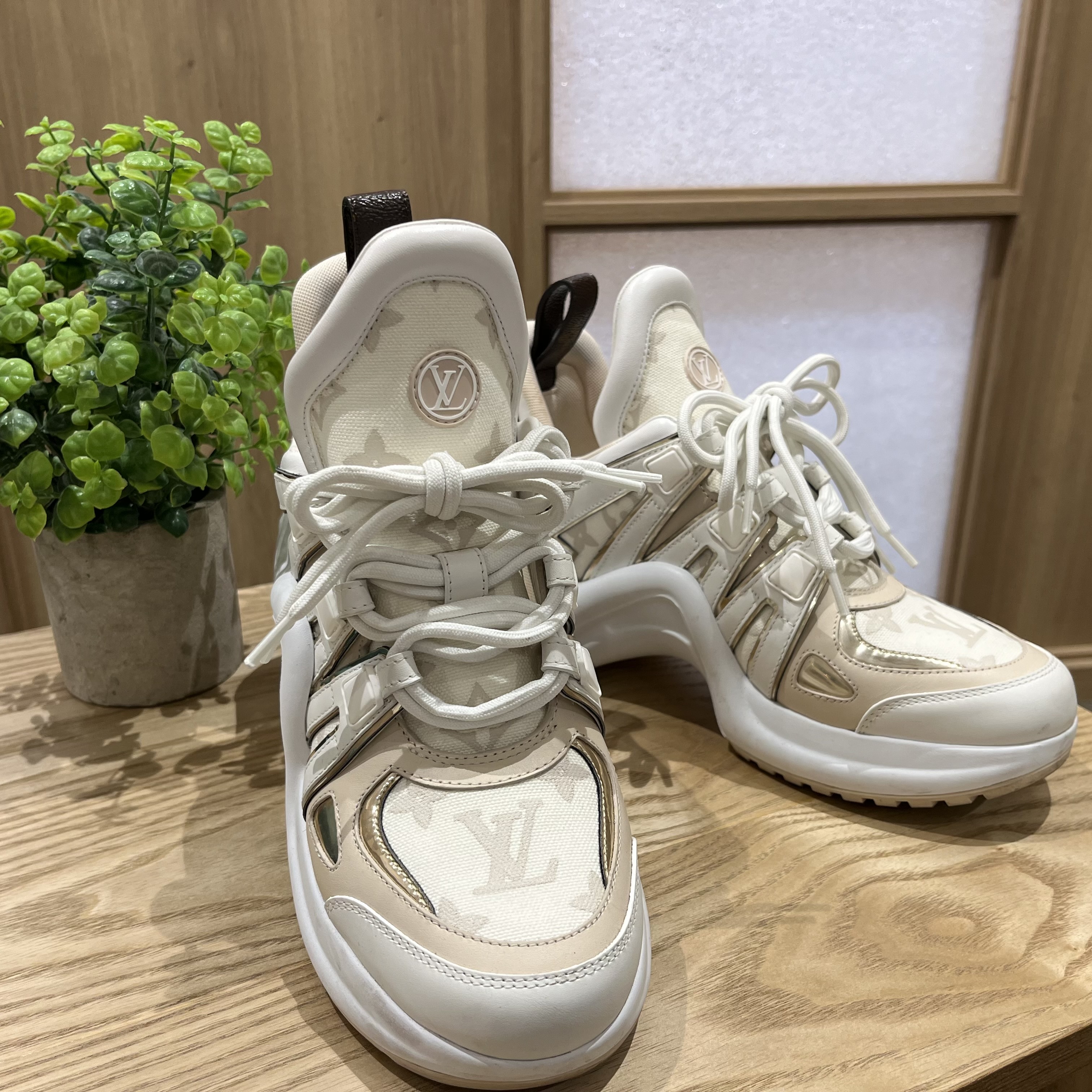 Images KOMEHYO コメ兵 買取センター 豊橋カルミア