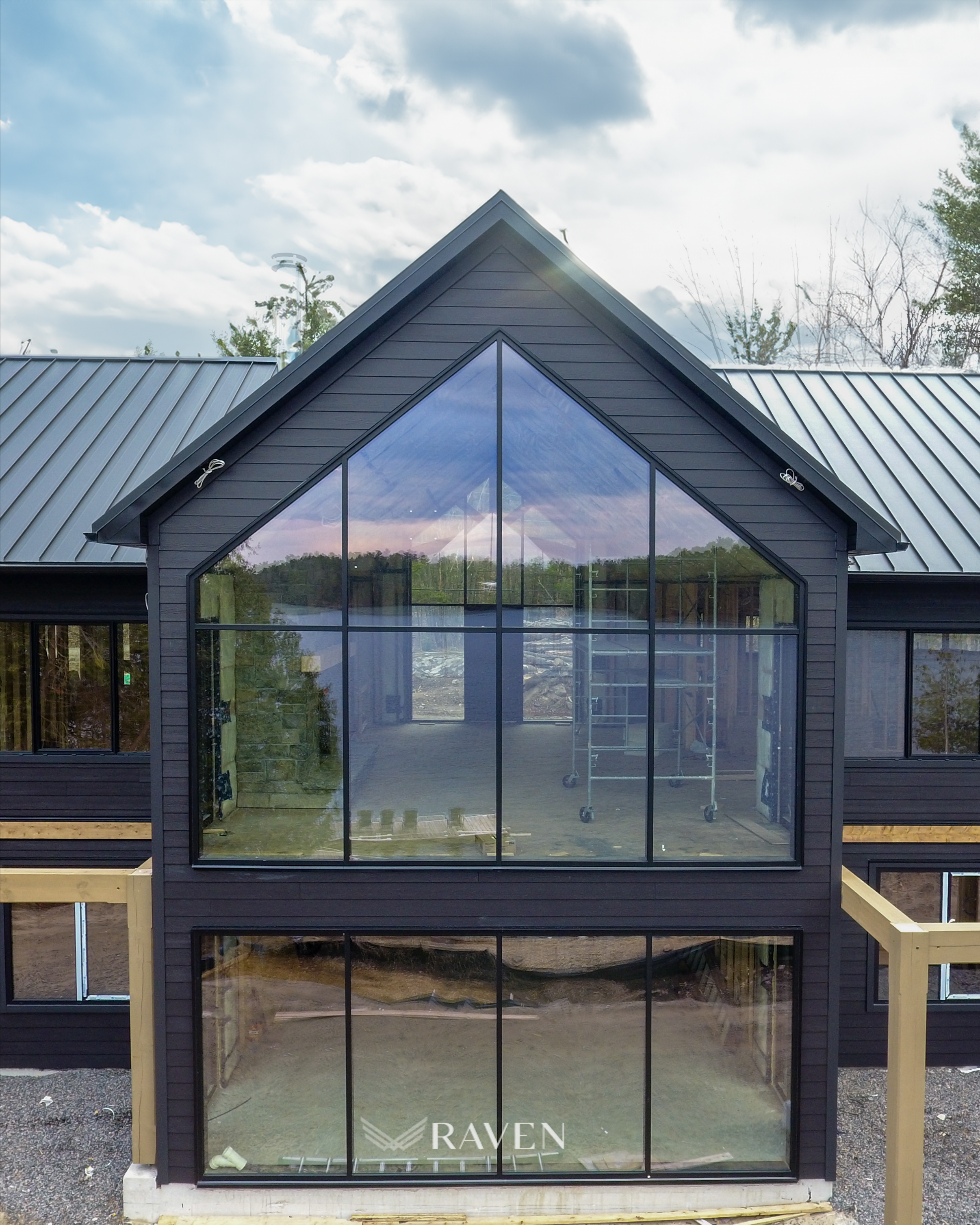 Images Raven Windows Inc.