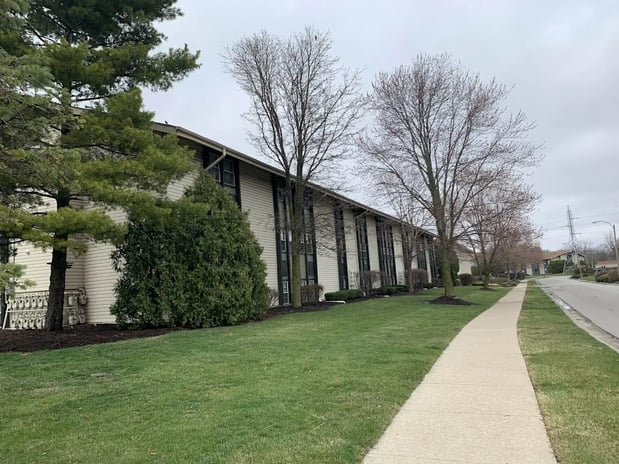 Images Wood Creek Apartments