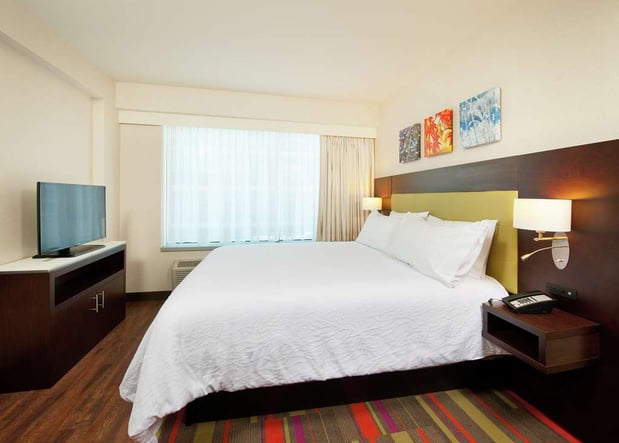 Images Hilton Garden Inn Pittsburgh Downtown