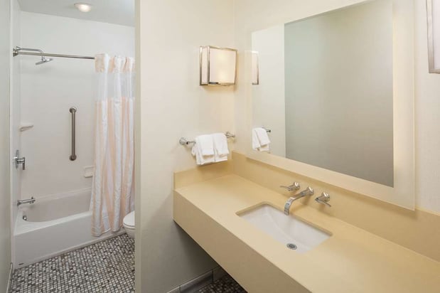 Images Hilton Garden Inn Sioux Falls Downtown