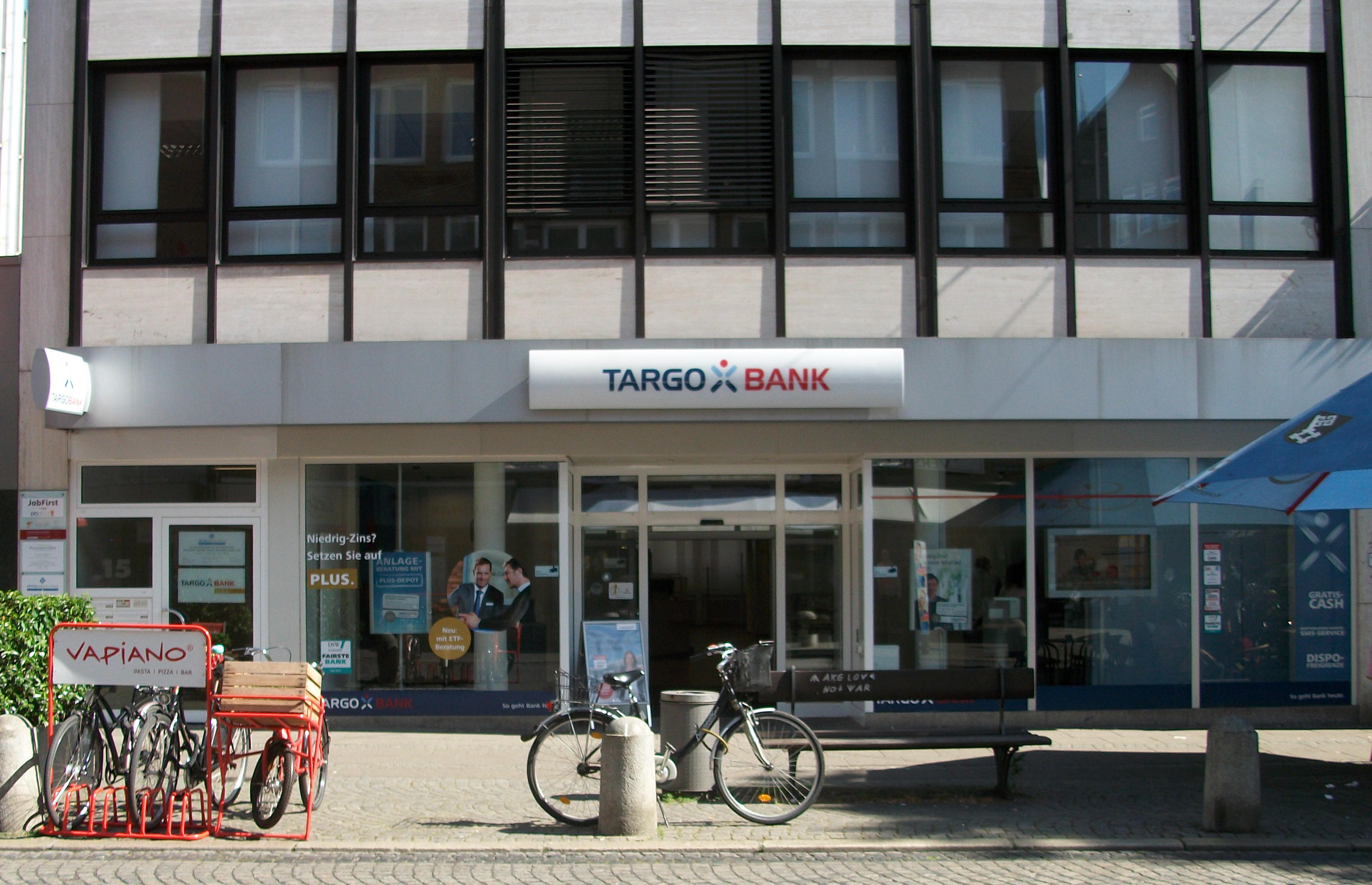 Bild 1 TARGOBANK in Bremen