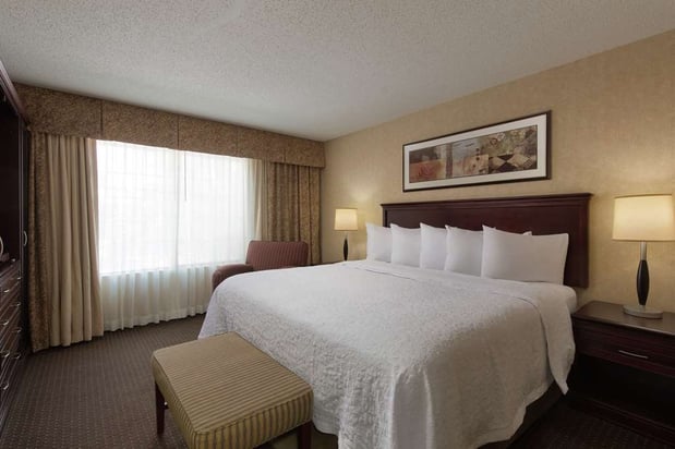 Images Embassy Suites by Hilton Lubbock