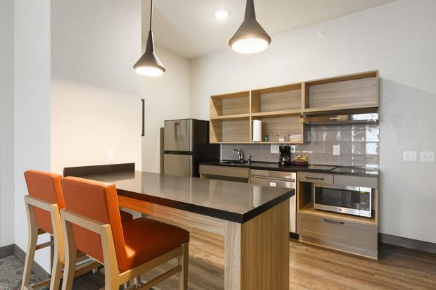 Images Candlewood Suites San Antonio - Schertz by IHG