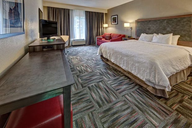 Images Hampton Inn Newberry-Opera House