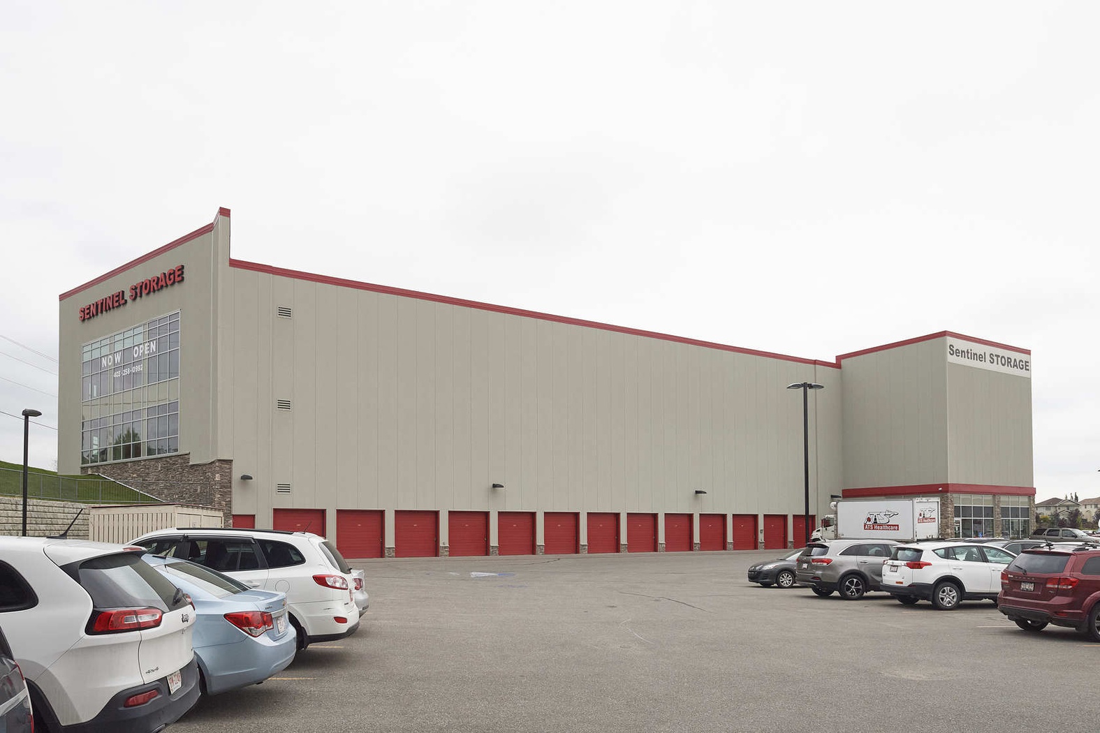 Images Sentinel Storage - Calgary Chaparral