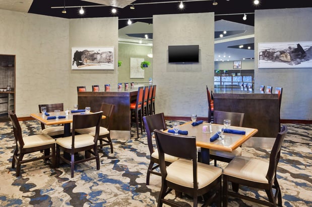 Images Crowne Plaza Columbus North- Worthington by IHG