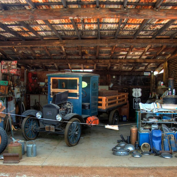 Images 66 Garage