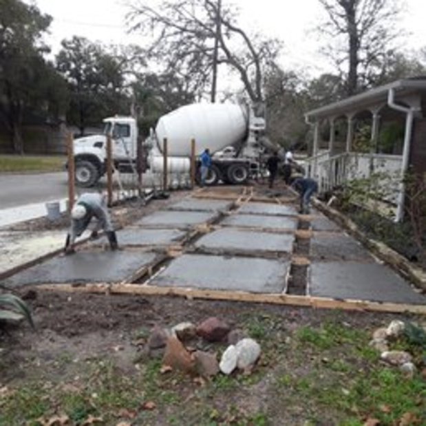 Images Bella Luxe Landscape and Design