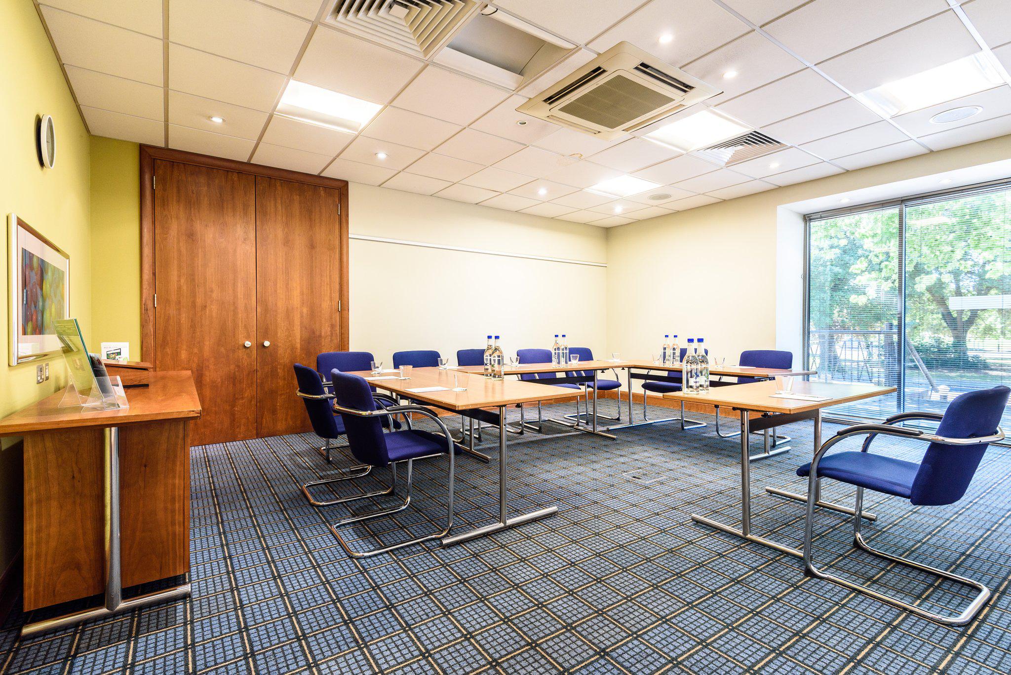 Images Holiday Inn Portsmouth by IHG