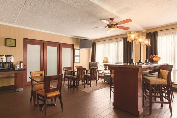 Images Hampton Inn Des Moines-Airport