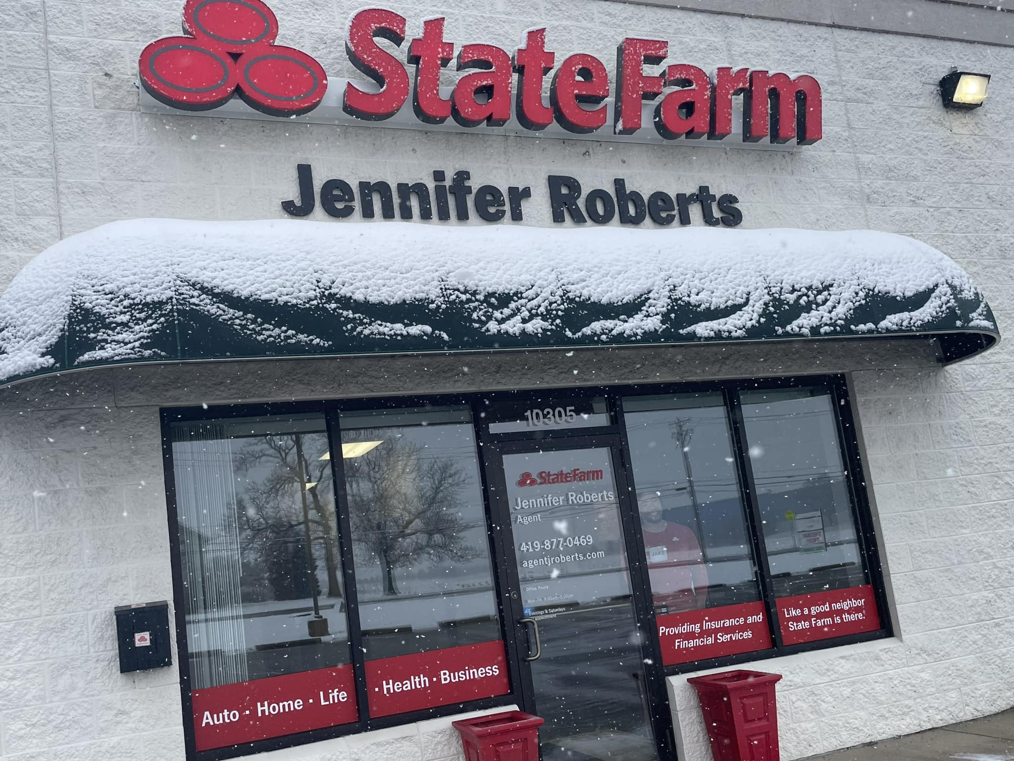 A snowy day here in Toledo, but we are open to serve you!