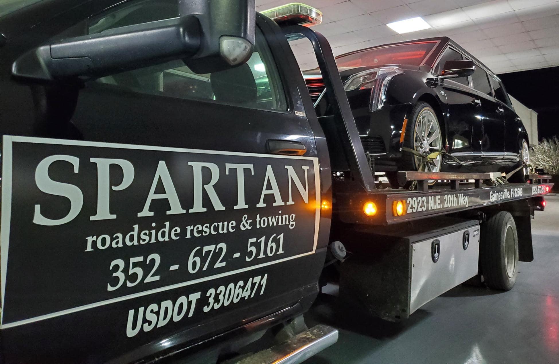 Call our fast, friendly, reliable tow team!