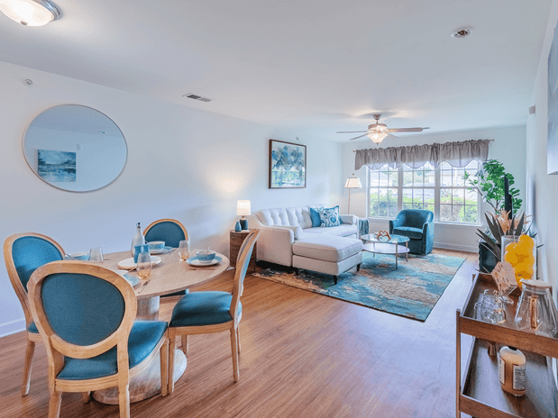 Images Parcstone Apartments