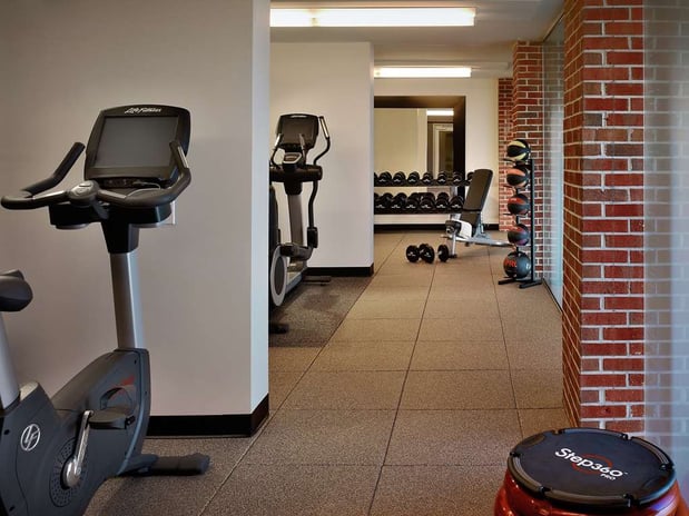 Images DoubleTree by Hilton Hotel & Suites Charleston Airport