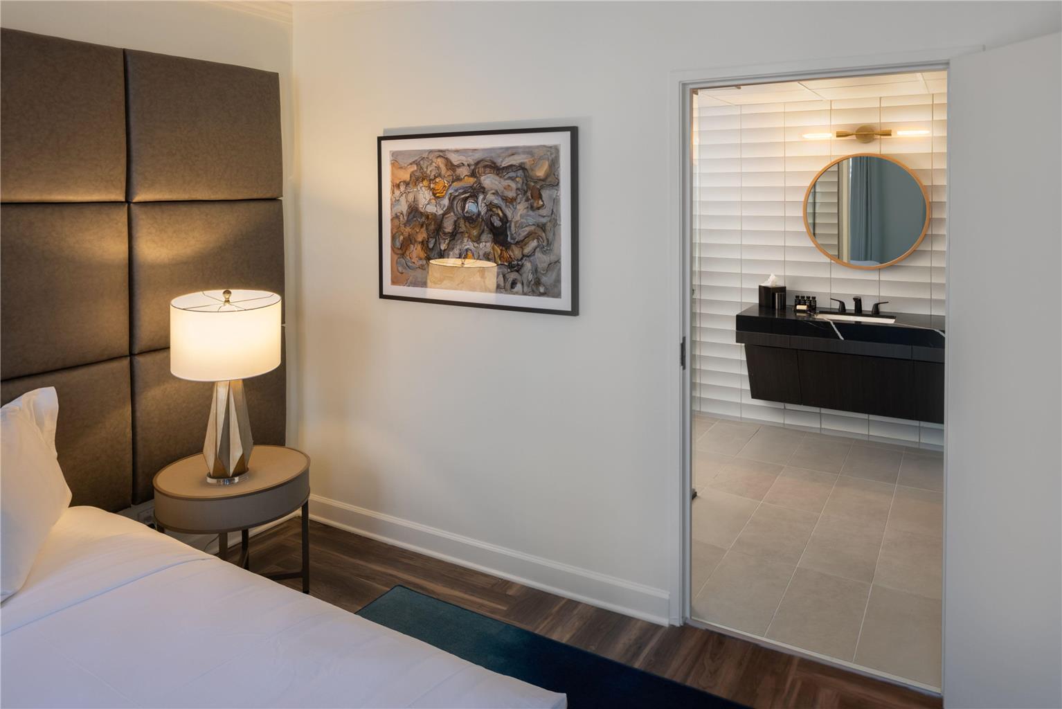 Guest room