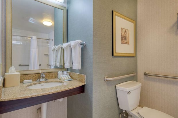 Images Hilton Garden Inn Durham Southpoint