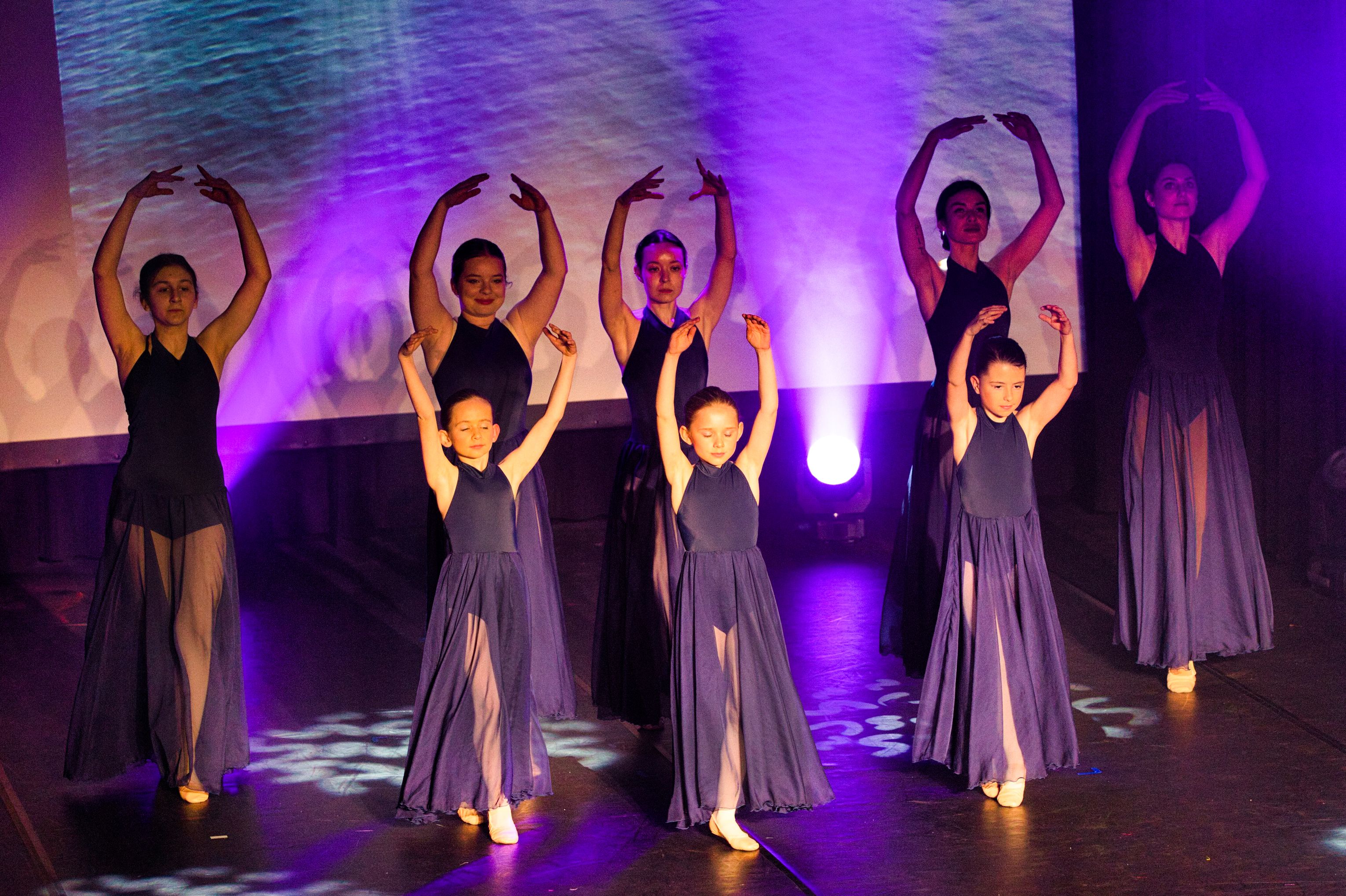 Bilder Dance Gallery