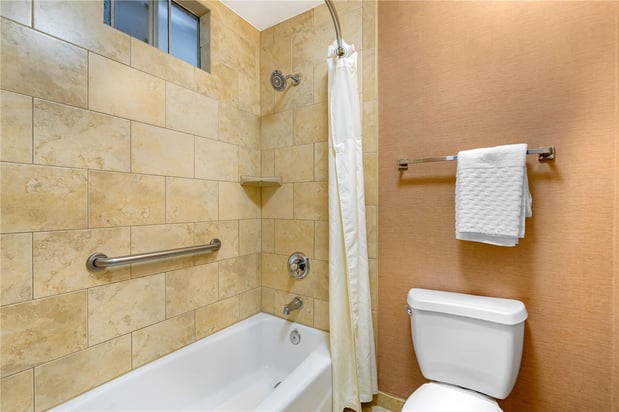 Images Best Western Plus Stovall's Inn